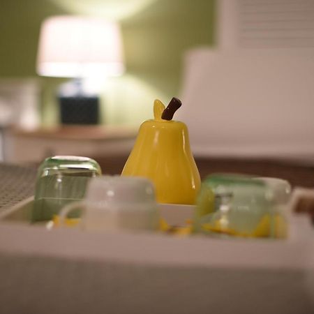 ナポリ Just Sleep Bed & Breakfast エクステリア 写真