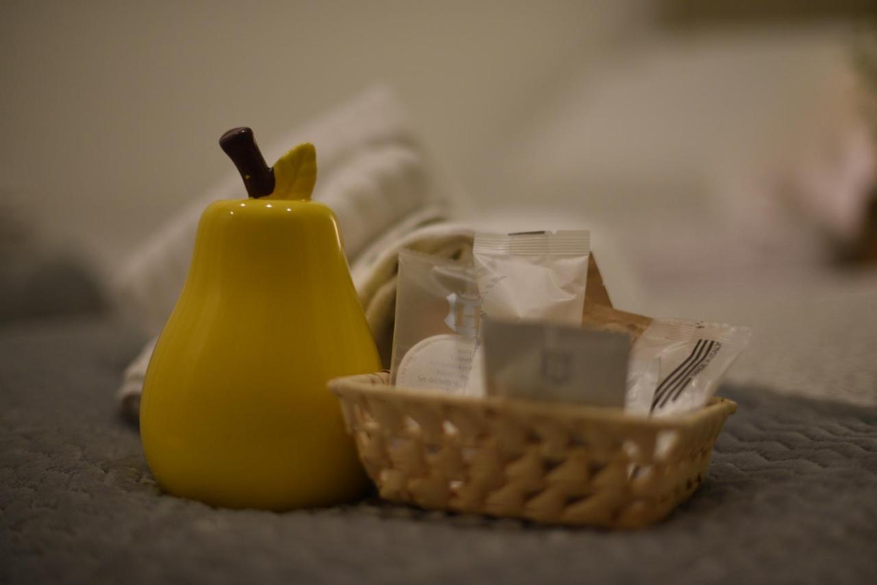ナポリ Just Sleep Bed & Breakfast エクステリア 写真
