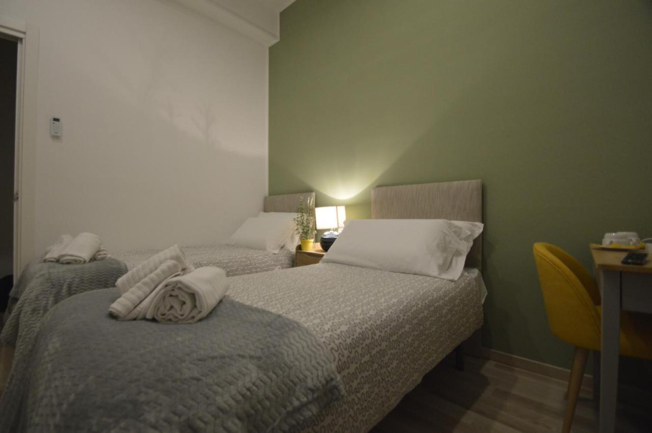 ナポリ Just Sleep Bed & Breakfast エクステリア 写真
