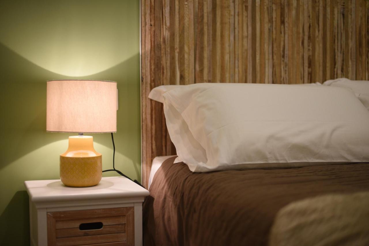ナポリ Just Sleep Bed & Breakfast エクステリア 写真